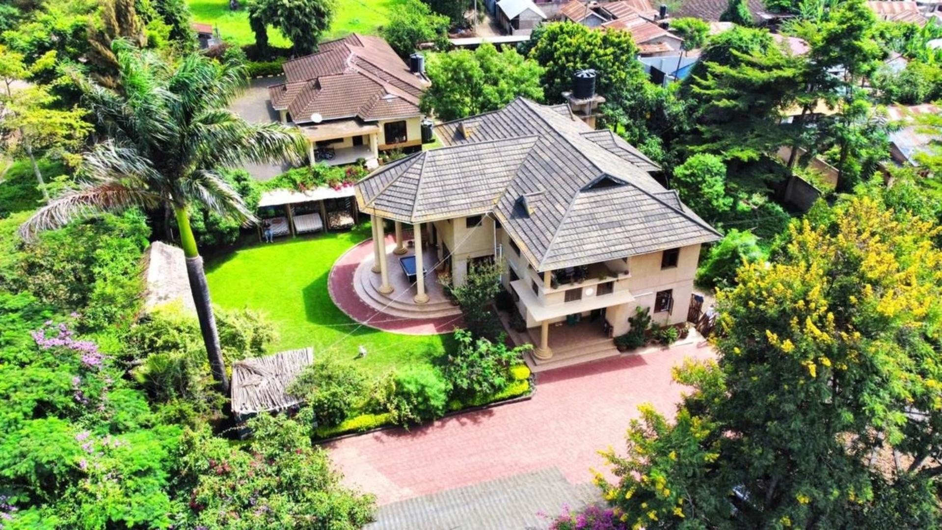 Хостел White House Of Tanzania Аруша Экстерьер фото